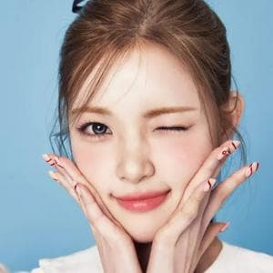profile_Yuha  (Hearts2Hearts)