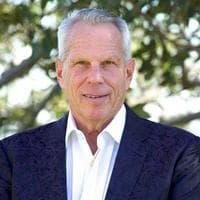 profile_Steve Tisch