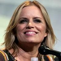 Kim Dickens tipe kepribadian MBTI image