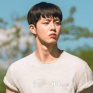 profile_Mun Ung
