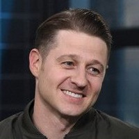 Benjamin McKenzie tipo di personalità MBTI image