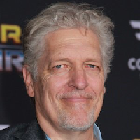 Clancy Brown tipo di personalità MBTI image