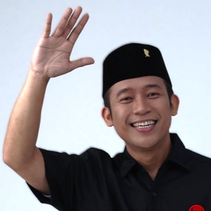 profile_Denny Cagur