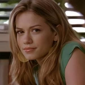 profile_Haley James Scott