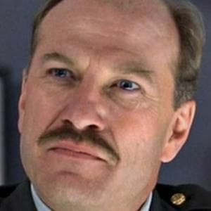 profile_General Russell Woodman