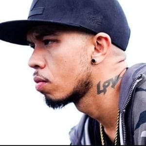 profile_Loonie