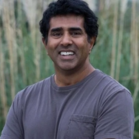 Jay Chandrasekhar MBTI 성격 유형 image