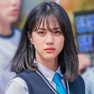 profile_Yoon Jung-Hee