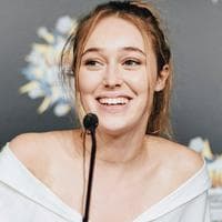 Alycia Debnam-Carey MBTI -Persönlichkeitstyp image