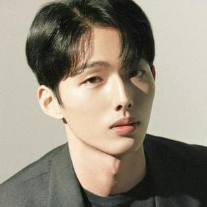 profile_Lee Jung-Sic
