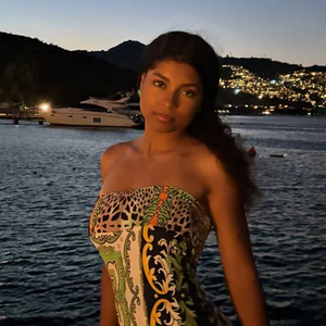 profile_Lara Louise Wellington