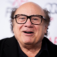 Danny DeVito тип личности MBTI image