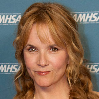 Lea Thompson tipe kepribadian MBTI image