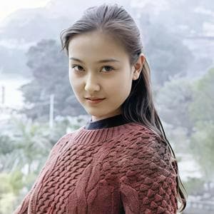 profile_Mou Yi (牟一）