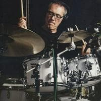 profile_Vinnie Colaiuta