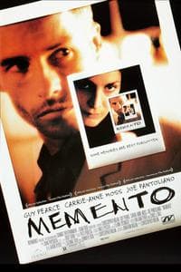 Memento (2000)