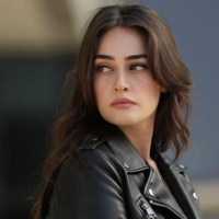 profile_Esra Bilgiç