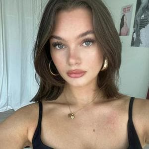 profile_Annika Volkov