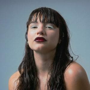 profile_Essyla