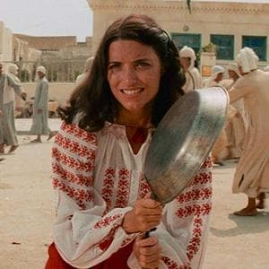 profile_Marion Ravenwood