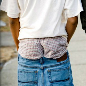 profile_Sagging pants