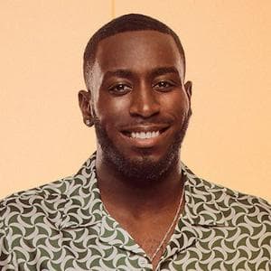 profile_Demola
