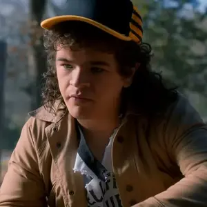 profile_Dustin Henderson