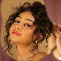 profile_Elana Caceres (Boys World)