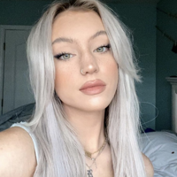 profile_Riley Hubatka